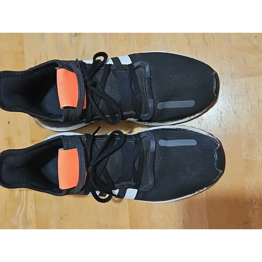 Adidas U Path Run Casual Sneakers From Finish Line Mens Size 10.5 Black & Orange